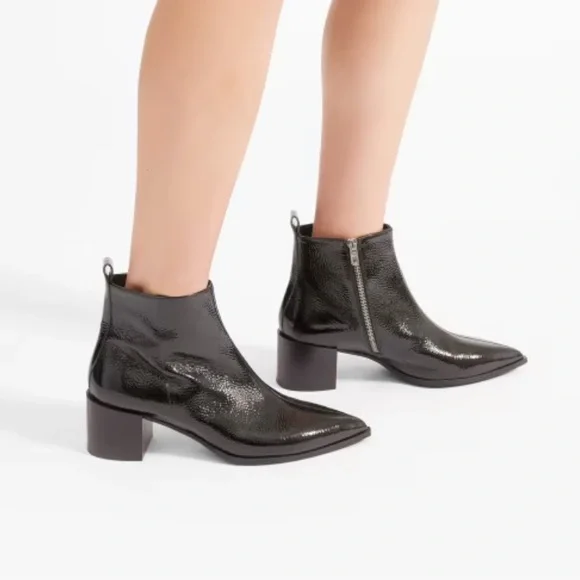 Everlane Boss Boot Black Patent - Picture 16 of 16